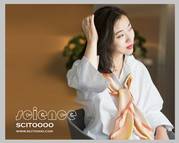 【纖維的反擊】真絲方素緞 春夏必備 絲巾/個性設(shè)計/ scitoooo