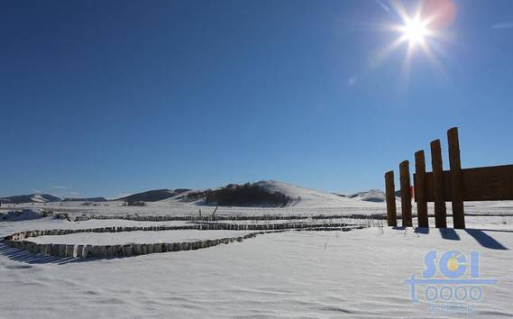 蓝天雪地